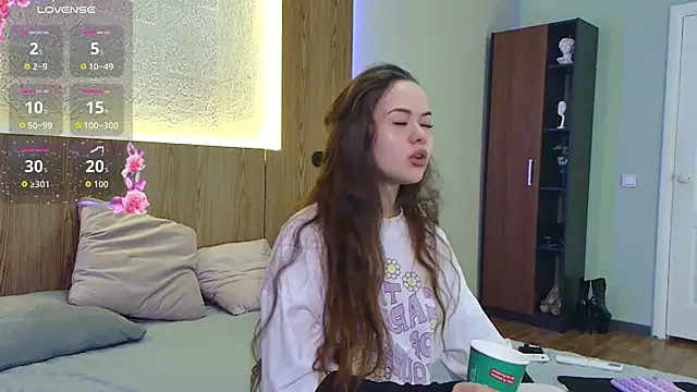 sweetie kathy  online show from 11/19/25, 06:30