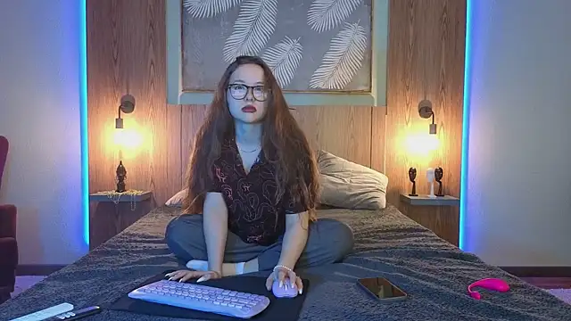 Snapshot of sweetie_kathy_ chatting on 10/28/25, 05:29 sweetie kathy  online show from 10/28/25, 05:29