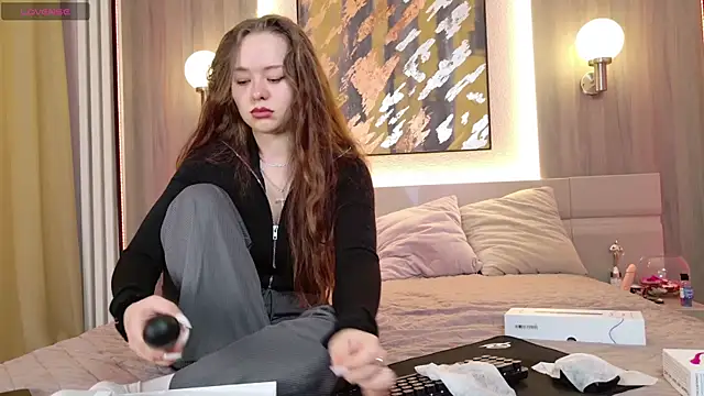 sweetie kathy  online show from 11/04/25, 07:34