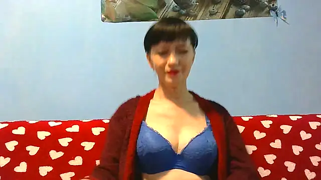 IffetLove42 online show from 05/27/26, 08:32