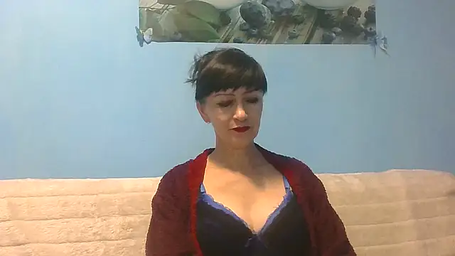 IffetLove42 online show from 11/04/25, 05:50