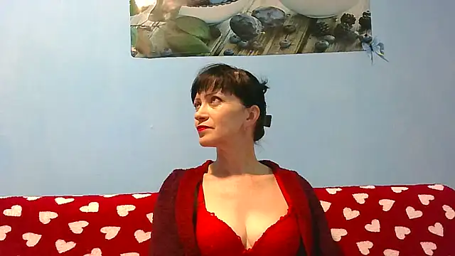 IffetLove42 online show from 05/26/26, 08:34