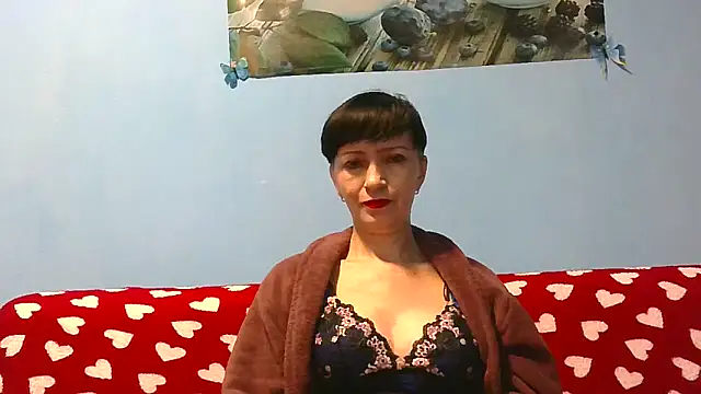IffetLove42 online show from 04/12/26, 07:39