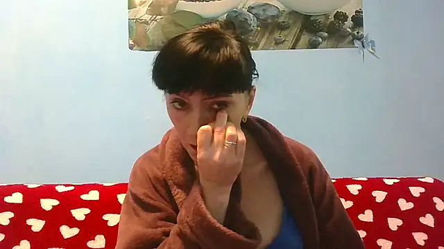 IffetLove42 online show from 06/02/26, 08:36