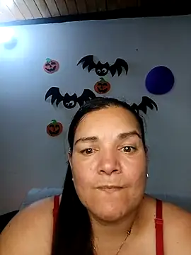 Snapshot of MonSex_2025_ chatting on 10/26/25, 11:27 MonSex 2025  online show from 10/26/25, 11:27