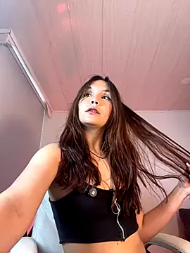 Snapshot of just-daph chatting on 10/27/25, 06:53 just-daph online show from 10/27/25, 06:53