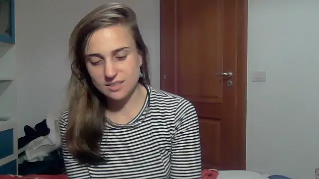 SinnEmily online show from 04/11/26, 04:10