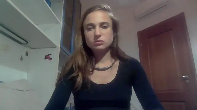 SinnEmily online show from 12/03/25, 09:14