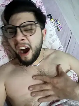 Mstfaavan64 online show from 04/02/26, 03:24