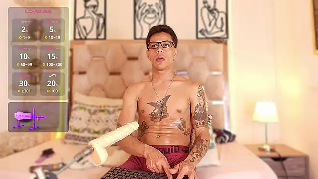 Snapshot of Andrew_Haalls chatting on 02/03/26, 08:25 Andrew Haalls online show from 02/03/26, 08:25