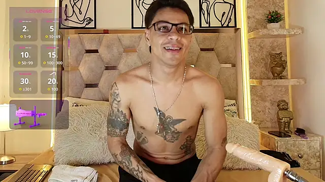 Andrew Haalls online show from 11/11/25, 08:03