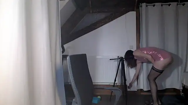 MissDyannis online show from 03/10/26, 08:02