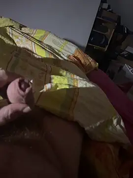 Ilovemilf1 online show from 12/17/25, 09:53