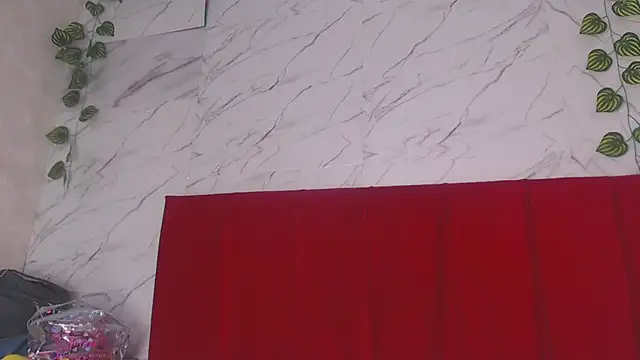 Snapshot of amandacanelacm chatting on 12/05/25, 04:44 amandacanelacm online show from 12/05/25, 04:44