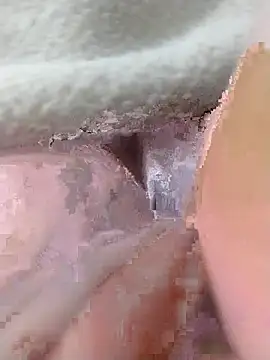 Snapshot of Gabrielhy35 chatting on 10/31/25, 05:15 Gabrielhy35 online show from 10/31/25, 05:15