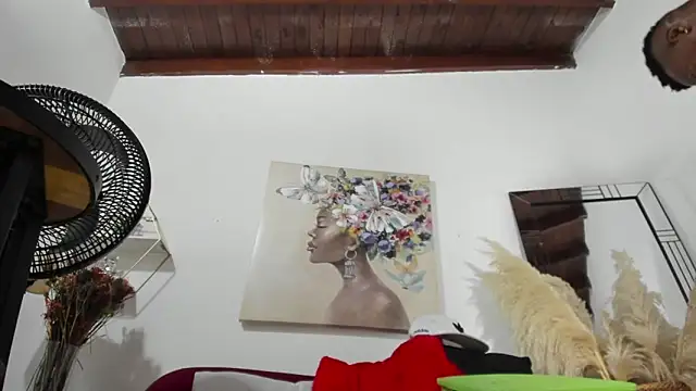 hathor  01 online show from 11/05/25, 03:09