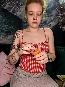 mattiethebaddieee online show from 11/26/25, 09:26