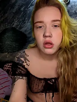 mattiethebaddieee online show from 12/17/25, 02:49