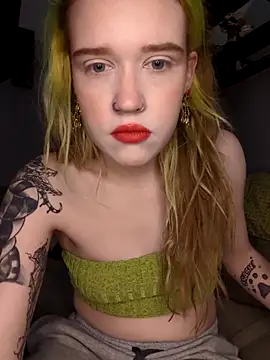 mattiethebaddieee online show from 12/22/25, 03:39