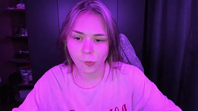 sophia lix online show from 11/12/25, 06:12