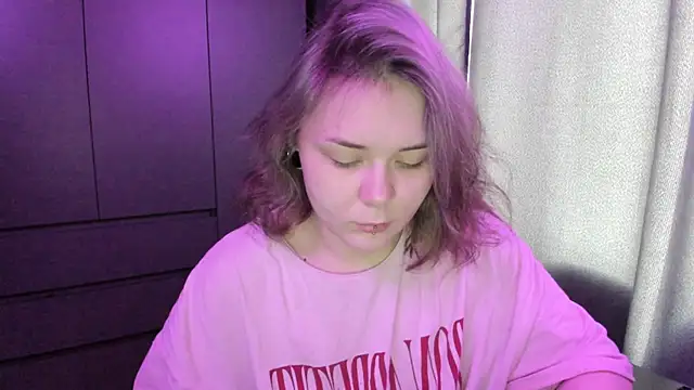 sophia lix online show from 12/18/25, 04:39