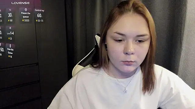 Snapshot of sophia_lix chatting on 02/28/26, 12:38 sophia lix online show from 02/28/26, 12:38