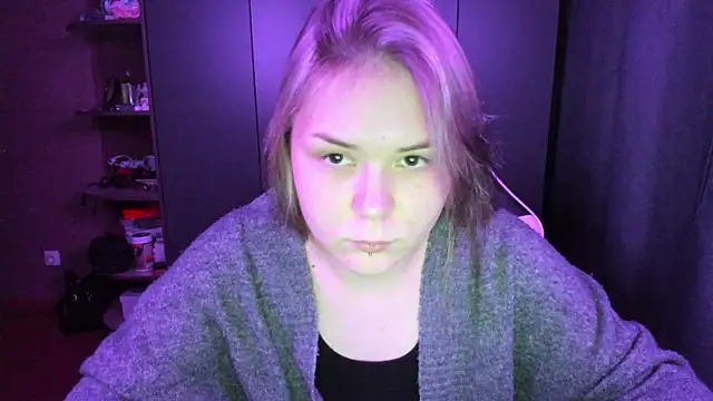 Snapshot of sophia_lix chatting on 11/08/25, 02:09 sophia lix online show from 11/08/25, 02:09