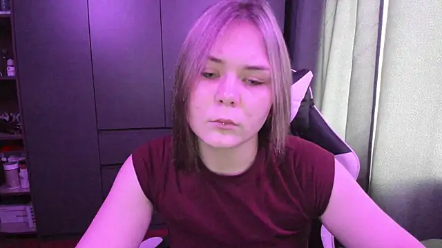 sophia lix online show from 12/01/25, 03:29