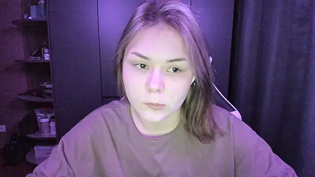 sophia lix online show from 11/29/25, 01:00