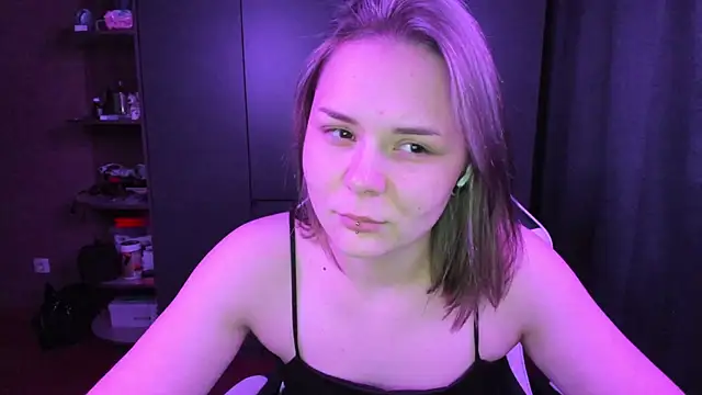 Snapshot of sophia_lix chatting on 11/07/25, 03:16 sophia lix online show from 11/07/25, 03:16