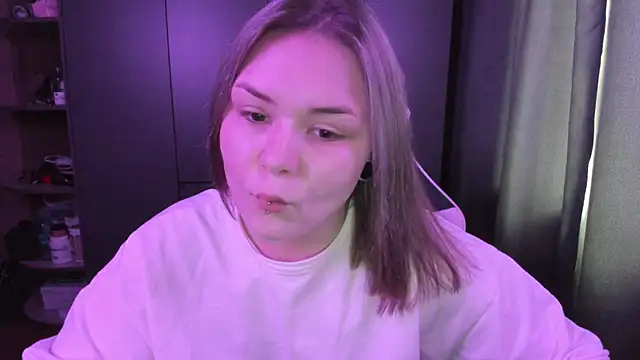 sophia lix online show from 12/21/25, 05:53