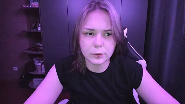 sophia lix online show from 11/27/25, 04:07