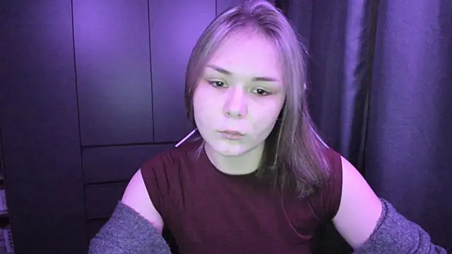 sophia lix online show from 11/30/25, 10:05