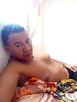 Fire latino online show from 10/29/25, 05:01