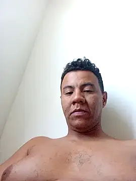 Fire latino online show from 11/05/25, 02:42