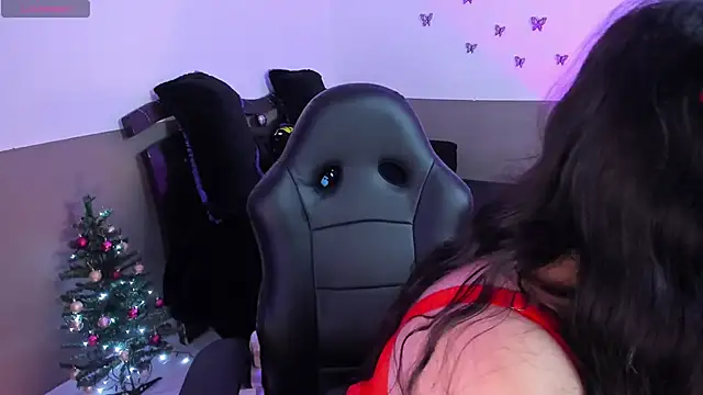 Monserrat Cute  online show from 12/02/25, 02:56