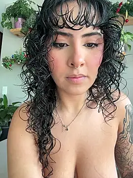 SugarTroubl33 online show from 12/19/25, 01:13