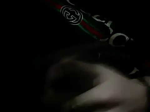 giovanift111 online show from 05/16/26, 04:33