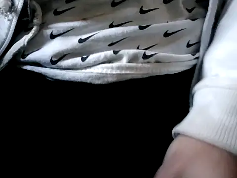 giovanift111 online show from 11/21/25, 07:24