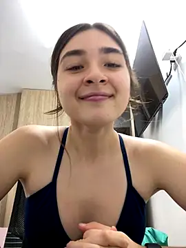 Valentina ro online show from 12/16/25, 02:38
