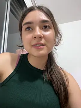 Valentina ro online show from 11/05/25, 03:20