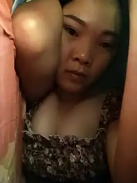 Snapshot of Lovebaby-love chatting on 10/28/25, 01:54 Lovebaby-love online show from 10/28/25, 01:54