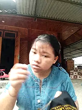 Snapshot of Smay69_ chatting on 10/31/25, 03:36 Smay69 online show from 10/31/25, 03:36