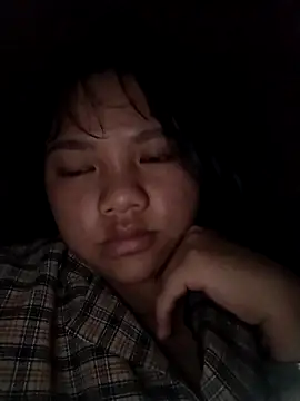 Snapshot of Smay69_ chatting on 10/28/25, 03:33 Smay69 online show from 10/28/25, 03:33