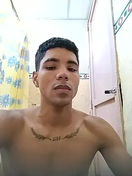 Alex Sweeting online show from 11/03/25, 06:11