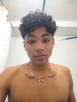 Alex Sweeting online show from 04/11/26, 08:45