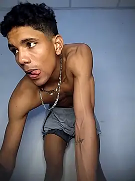 Alex Sweeting online show from 11/03/25, 05:34