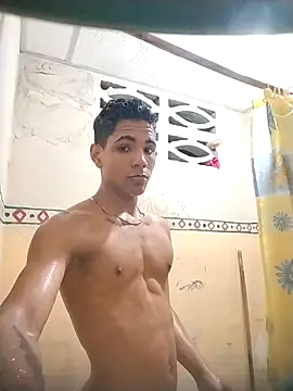 Alex Sweeting online show from 11/08/25, 03:54