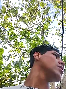 Alex Sweeting online show from 02/03/26, 07:41