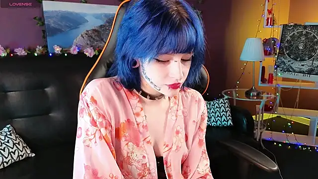 karkadeshk online show from 11/14/25, 10:08